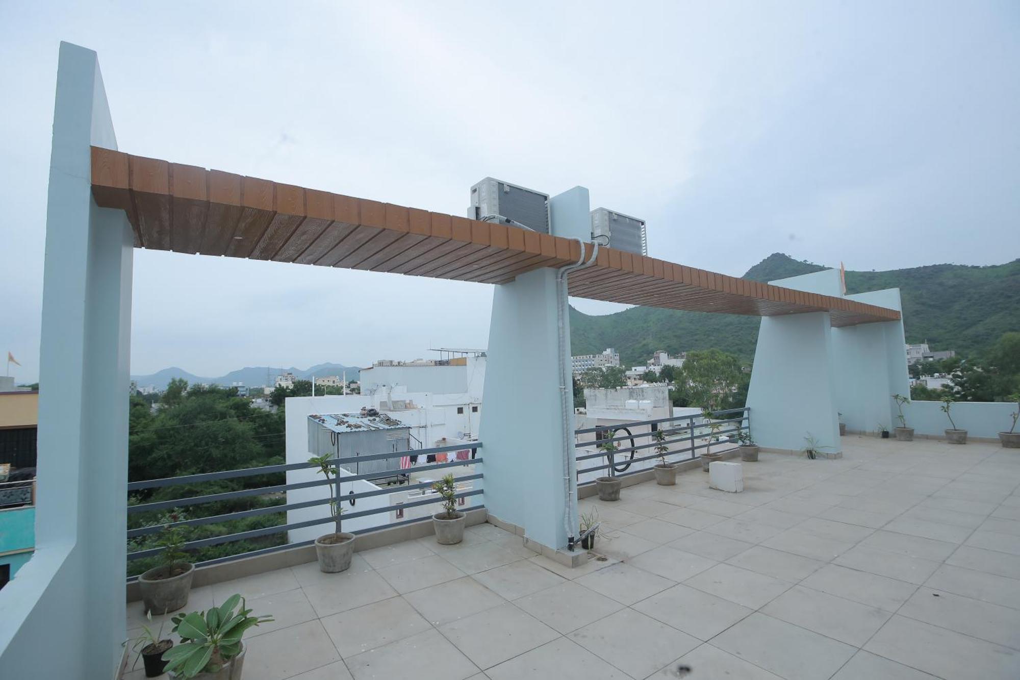 Chitrakoot Residency Lejlighedshotel Udaipur Eksteriør billede